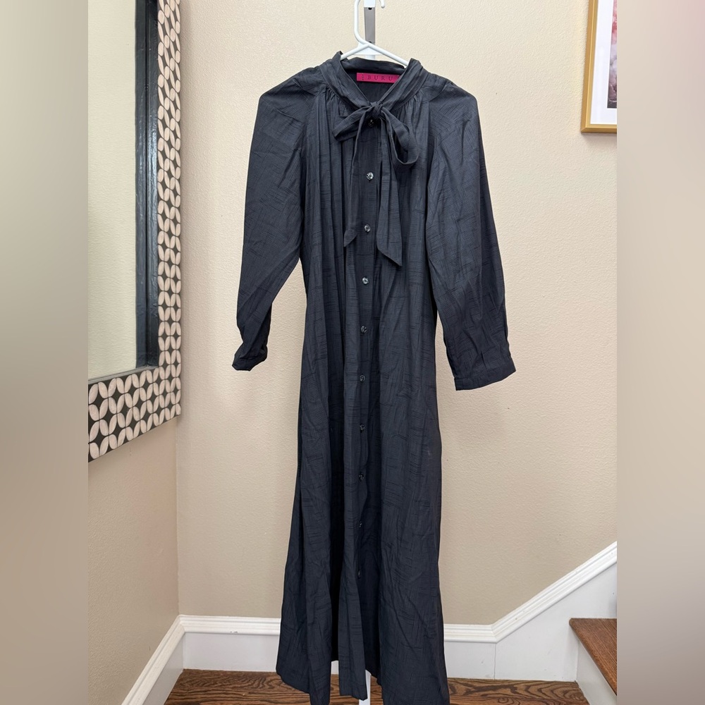 Buru housecoat in black size XS
